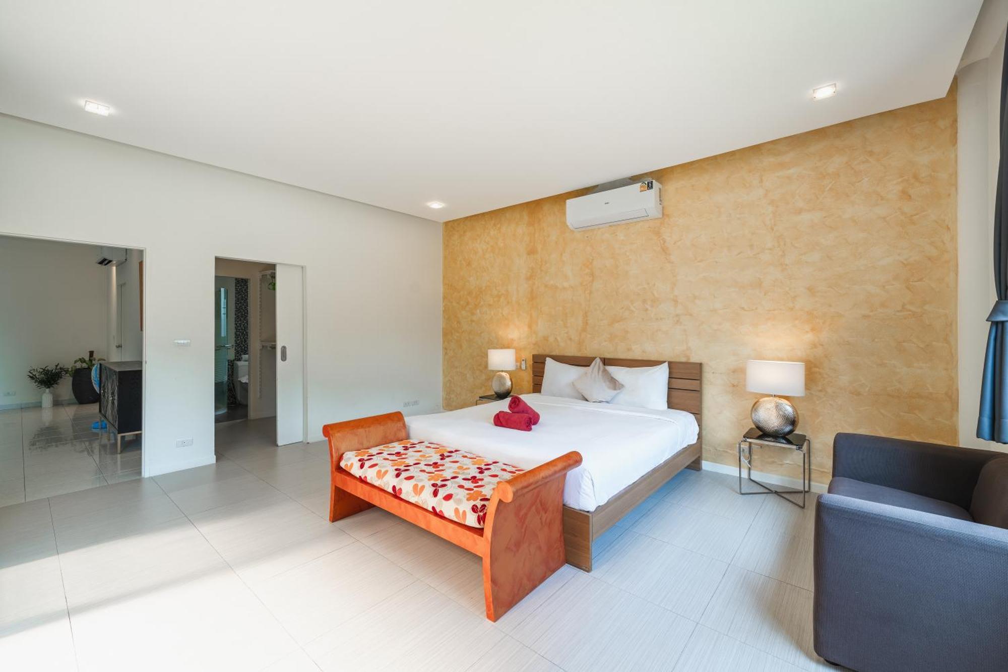Grand 5Br Pool Villa Sea La Vie Rawai Exterior photo