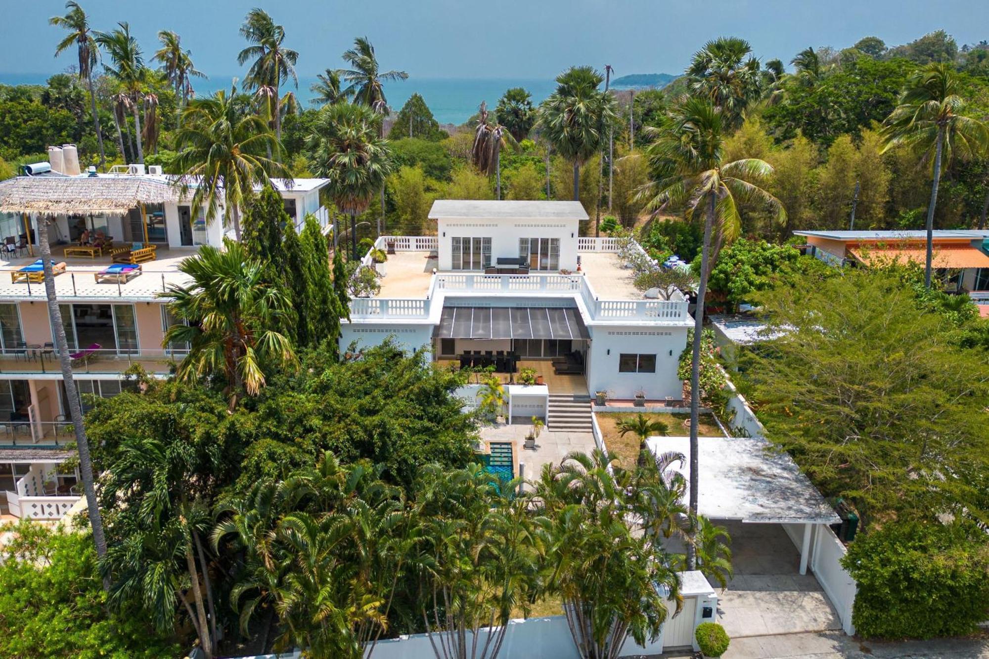 Grand 5Br Pool Villa Sea La Vie Rawai Exterior photo