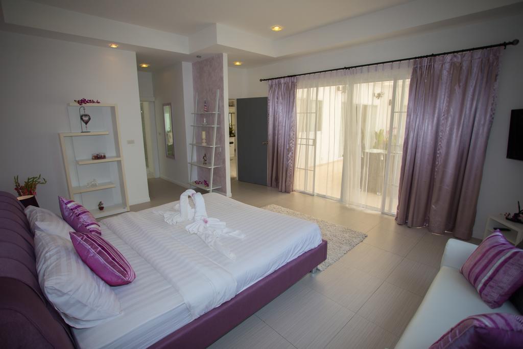 Grand 5Br Pool Villa Sea La Vie Rawai Exterior photo